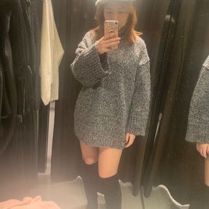 (sold) ZARA size S oversize style grey sweater,brand new